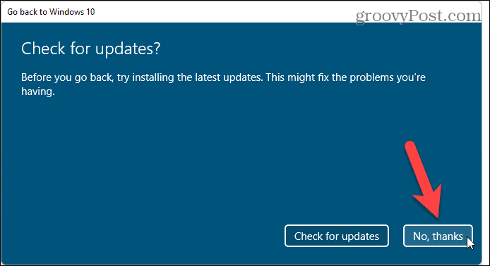 Wybierz, aby nie sprawdzać aktualizacji podczas przywracania z systemu Windows 11 do Windows 10