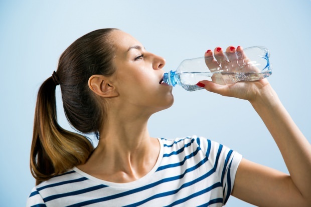 Jak zrobić dietę wodną?