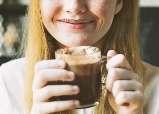 Czy gorąca czekolada powoduje przyrost masy ciała?