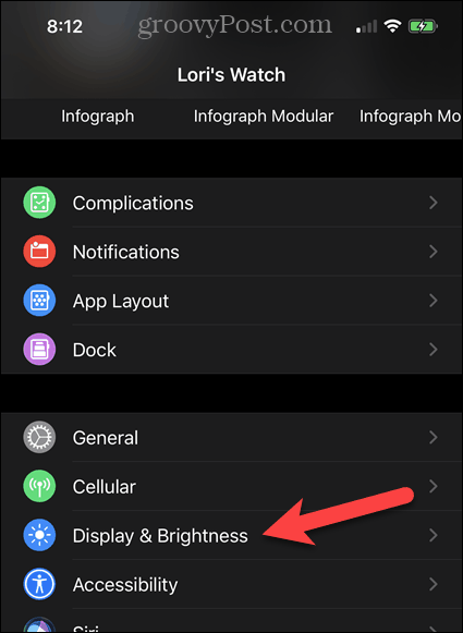 Stuknij Wyświetlanie i jasność w aplikacji Watch na iPhonie