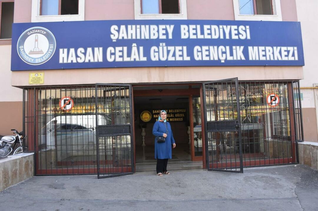 Zeliha Kılıç, która przybyła do placówek Şahinbey jako stażystka, pozostała nauczycielką
