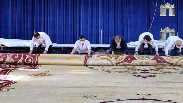 Kończy się renowacja największego dywanu Pałaców Narodowych