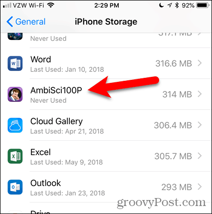 Stuknij aplikację w obszarze iPhone Storage