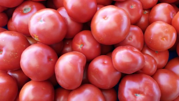 korzyści skórne pomidorów