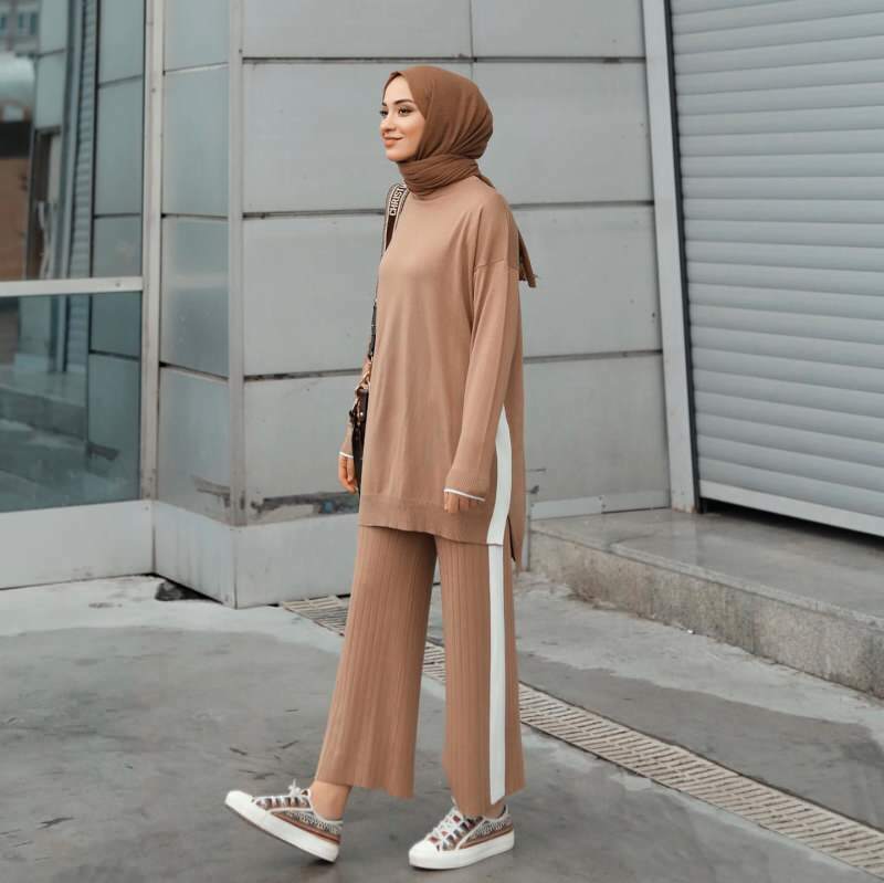 Modelki dresowe w hidżabie