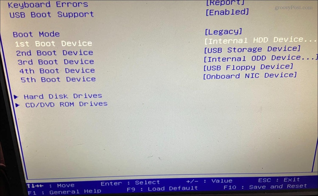 Jak zainstalować system Windows 11 za pomocą dysku USB?