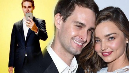 Miranda Kerr, modelowa żona założyciela Snapchata, twarz Evana jest spuchnięta!