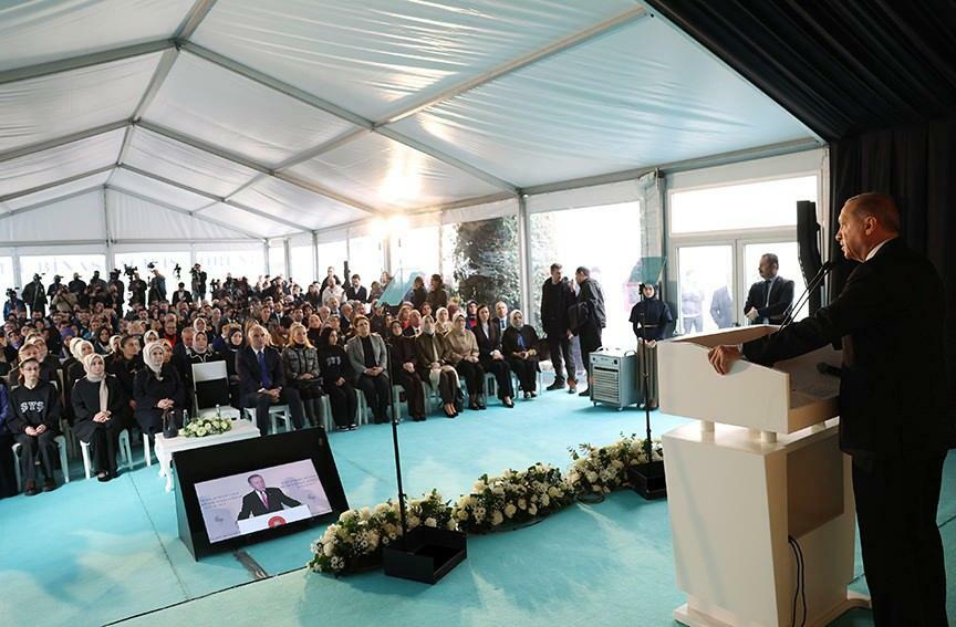 Prezydent Erdoğan przemawiał podczas otwarcia Fundacji Şule Yüksel Şenler