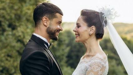Yıldız Çağrı Atiksoy i Berk Oktay nie mogli pojechać na miesiąc miodowy! Słynna aktorka zabrała głos po raz pierwszy