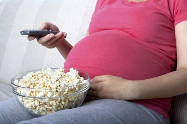 Czy kobiety w ciąży mogą jeść popcorn?