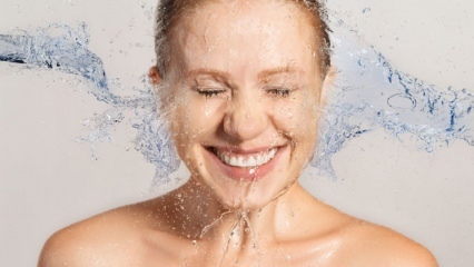 Jak odbywa się czyszczenie twarzy? Najczęstsze błędy w czyszczeniu twarzy!