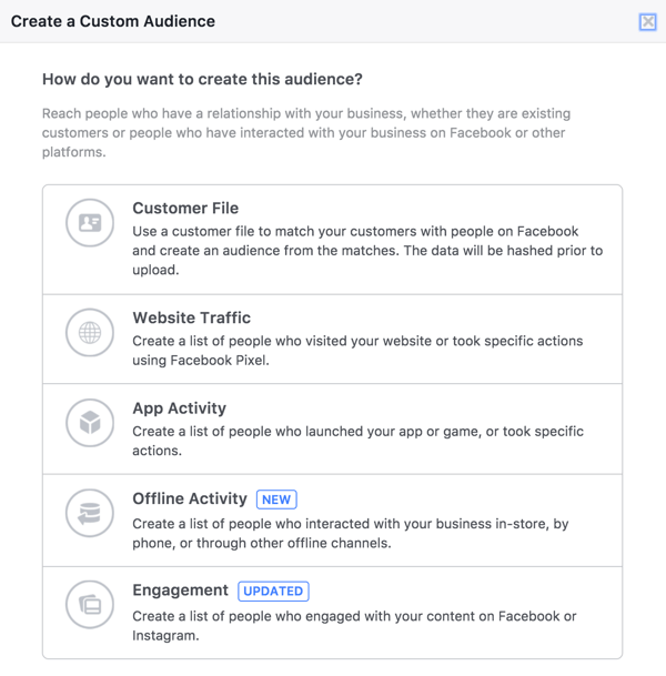 W narzędziu Odbiorcy na Facebooku wybierz Zaangażowanie, aby utworzyć grupę odbiorców obejmującą osoby, które oglądały Twoje filmy na żywo.