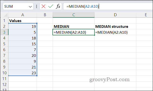 Przykładowa formuła MEDIANA w Excelu