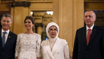 Pierwsza dama Erdoğan powitała na szczycie G20 w Argentynie
