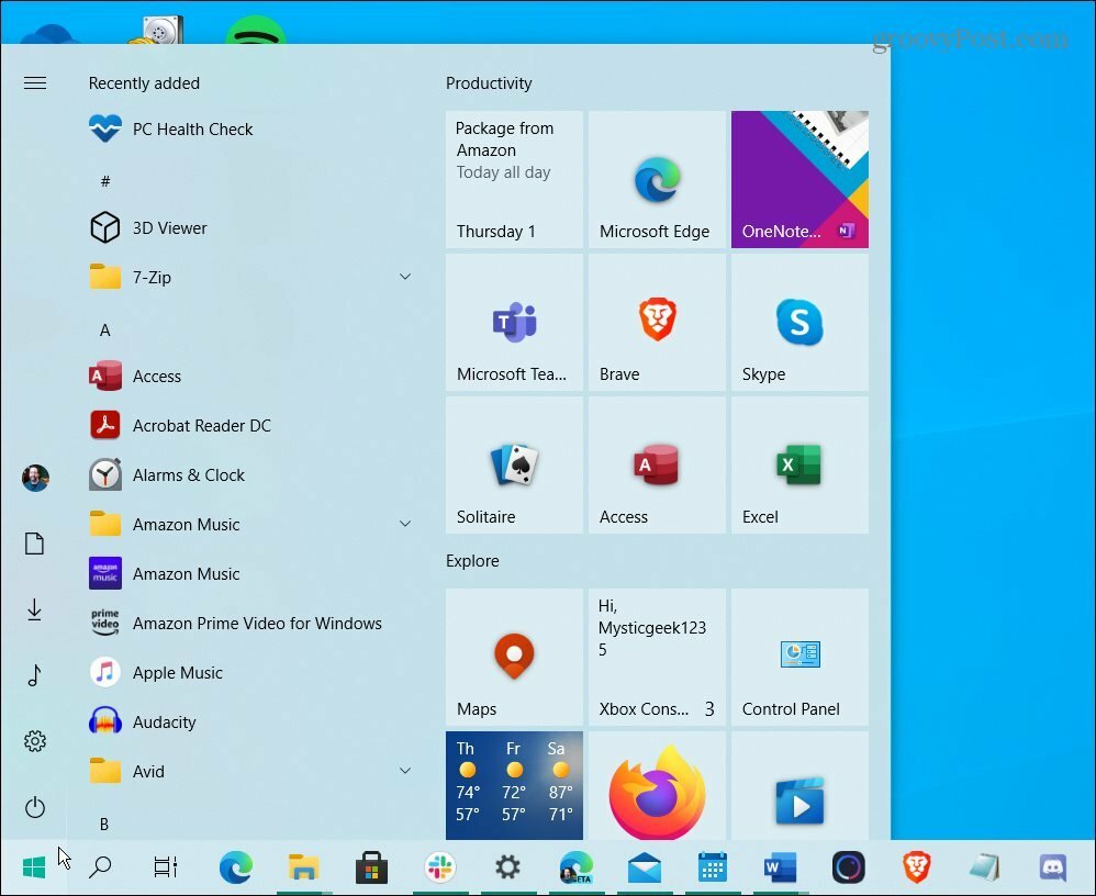 Menu Start systemu Windows 10 jest podobne, ale jest bardziej nieporęczne i ma kafelki na żywo. A dzięki ulepszeniu rejestru możesz go uzyskać w systemie Windows 11.