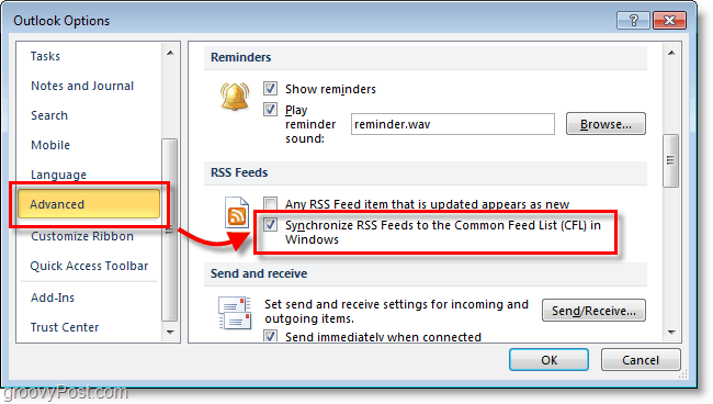 w oknie opcji programu Outlook 2010 przewiń w dół do zaawansowanych, a następnie kliknij przycisk pola wyboru Synchronizuj kanały RSS pod kanałami RSS
