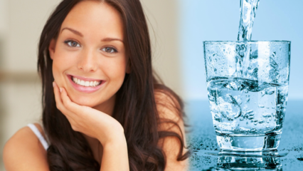 Jak schudnąć pijąc wodę? Dieta wodna, która osłabia 7 kilogramów w 1 tydzień! Jeśli pijesz wodę na pusty żołądek ...