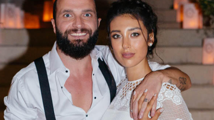 Złota bransoletka od Berkay Şahin do jego nowej żony