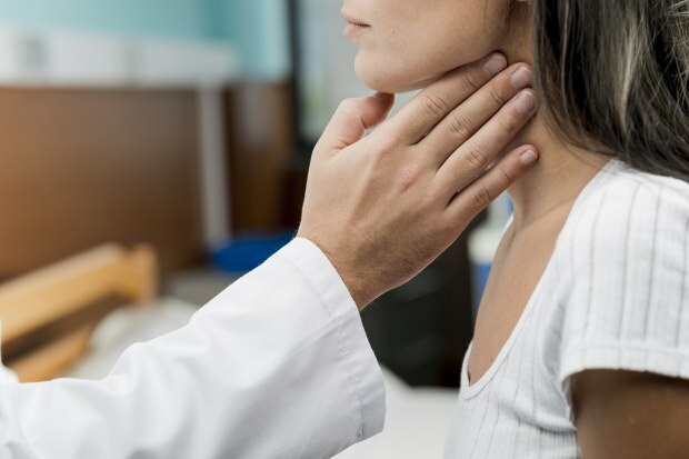 Przyczyny bólu gardła