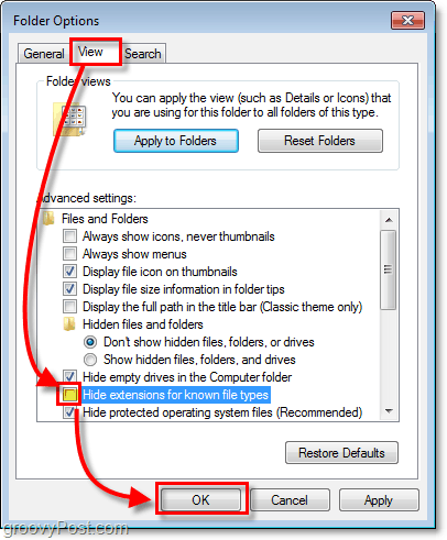 w oknie dialogowym opcji folderów systemu Windows 7 kliknij kartę Widok, a następnie usuń zaznaczenie ukrywania rozszerzeń dla znanych typów plików