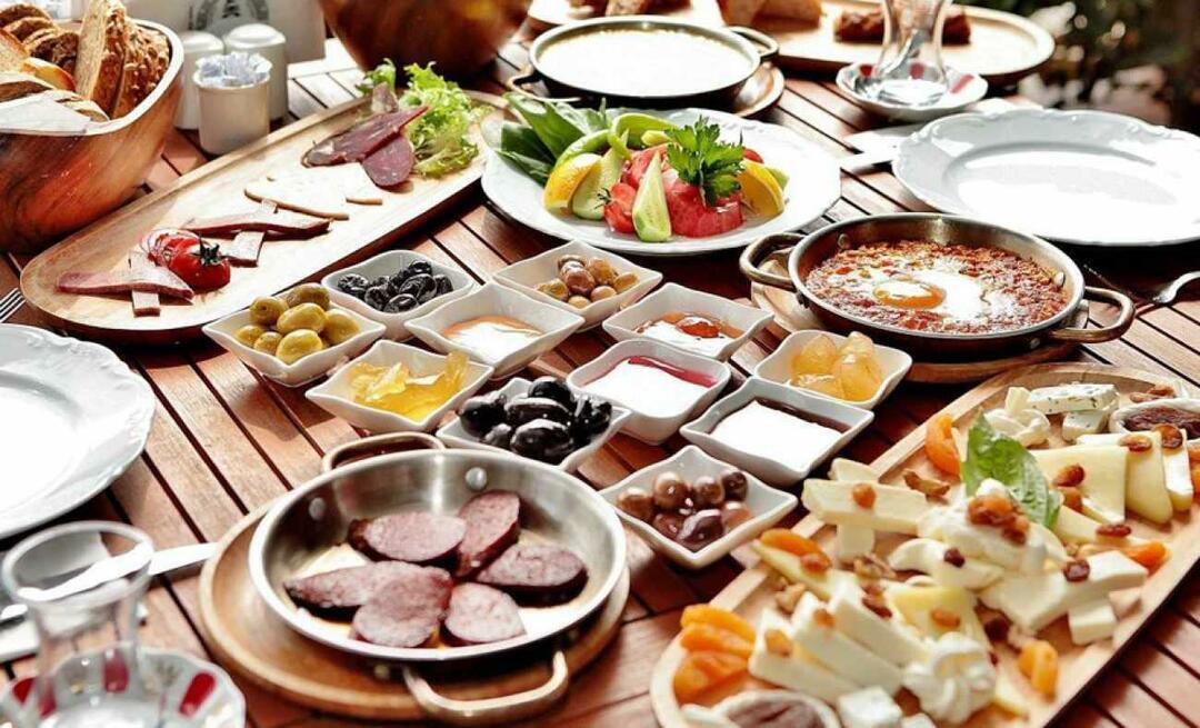 Gdzie zjeść śniadanie po stronie anatolijskiej? Najlepsze miejsca śniadaniowe po anatolijskiej stronie 2023