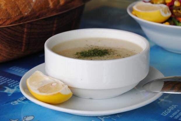 Przepis na zupę z anchois