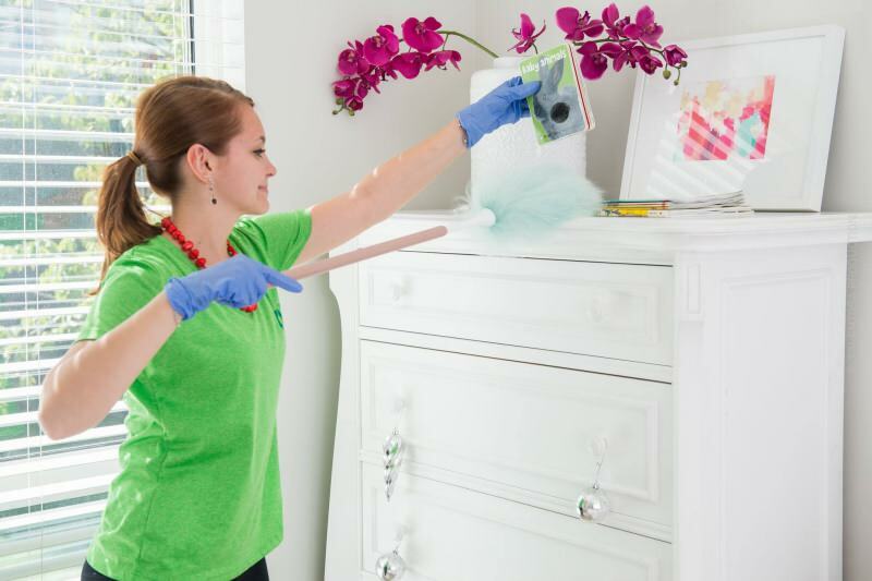 Jak odbywa się sprzątanie w maju? Najłatwiejsze wskazówki dotyczące czyszczenia! Głębokie czyszczenie narożników
