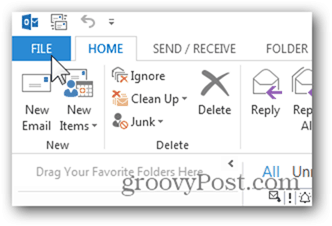 Dodaj skrzynkę pocztową Outlook 2013 - kliknij Plik