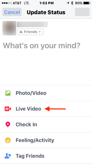 W aktualizacji statusu na Facebooku dotknij Live Video.