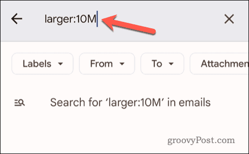 Ustawianie kryteriów rozmiaru wiadomości e-mail w pasku wyszukiwania Gmaila na urządzeniu mobilnym