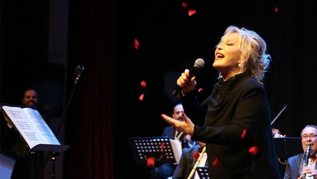 Emel Sayın: W tych piosenkach jest jeszcze jedna magia
