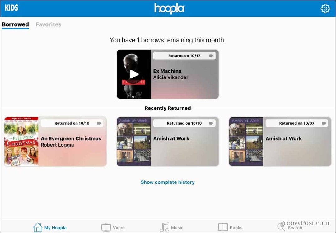 Przesyłaj strumieniowo bezpłatne filmy i programy z biblioteki za pomocą Hoopla