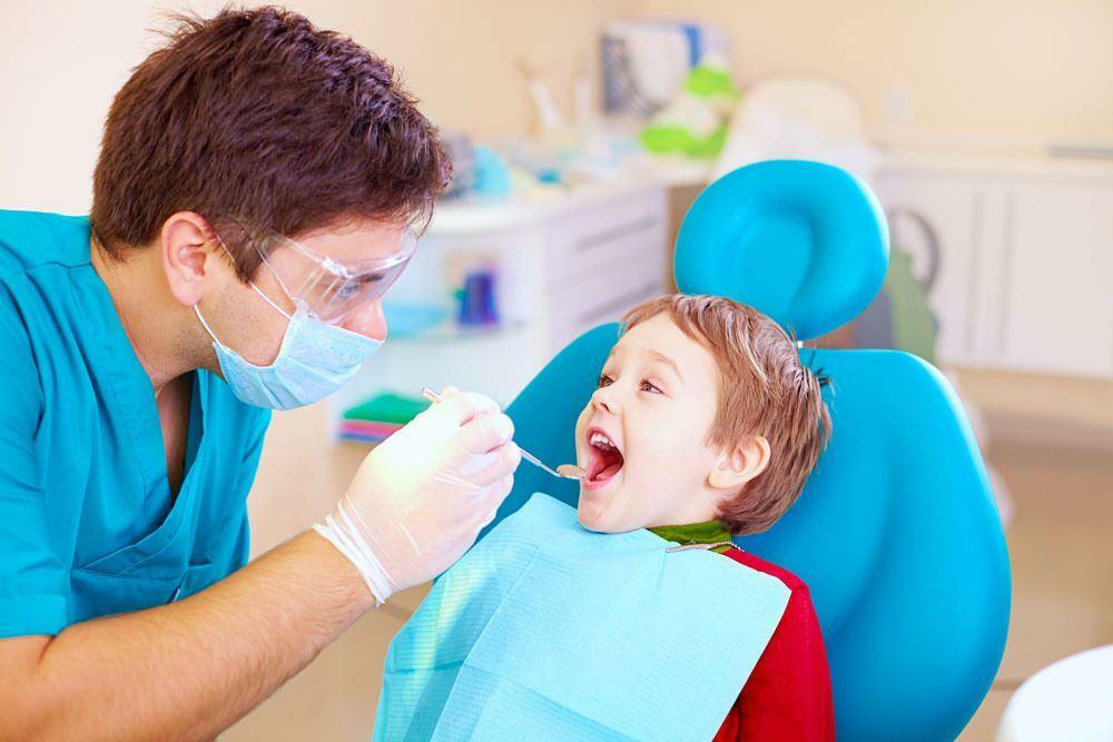 Sposoby na przełamanie lęku przed dentystą u dzieci