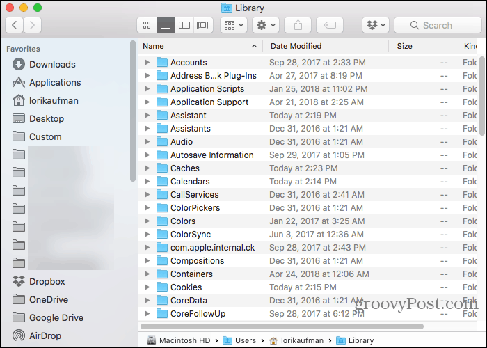 Folder biblioteki w folderze domowym w Finderze na komputerze Mac
