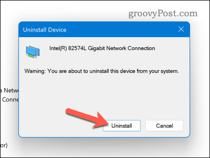 Potwierdź usunięcie karty sieciowej w systemie Windows 11