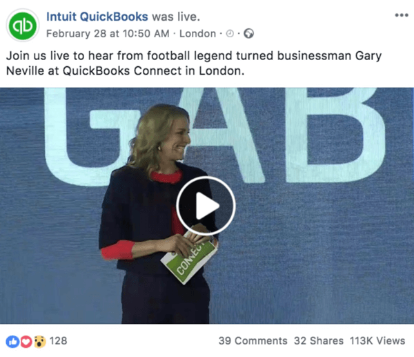 Przykład postu na Facebooku zapowiadającego nadchodzące wideo na żywo od Intuit Quickooks.