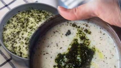 Jak zrobić zupę szpinakową z jogurtem? Przepis na zupę jogurtowo-szpinakową, który zaskoczy Twoich sąsiadów