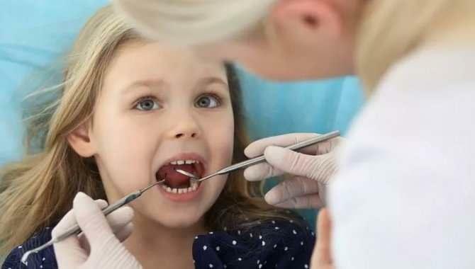 Jak pokonać strach przed dentystą u dzieci