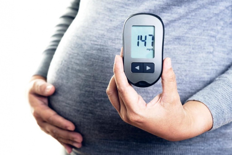 Co to jest cukrzyca ciążowa? Co powoduje cukier w ciąży? Jak przeprowadzany jest test obciążenia cukrem?