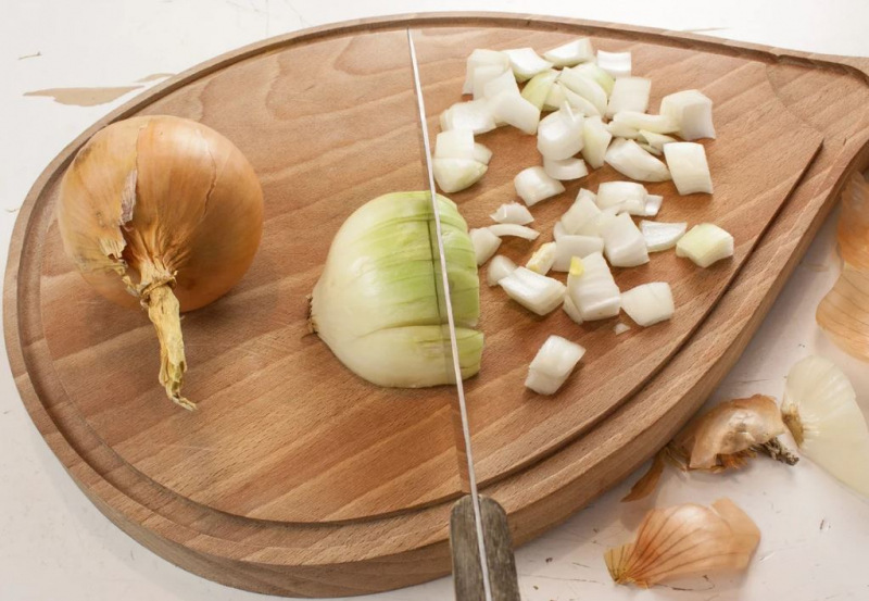 Jak posiekać cebulę