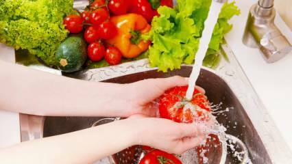 Jak myć owoce i warzywa? Rada naukowa ostrzega: Te błędy powodują zatrucie!