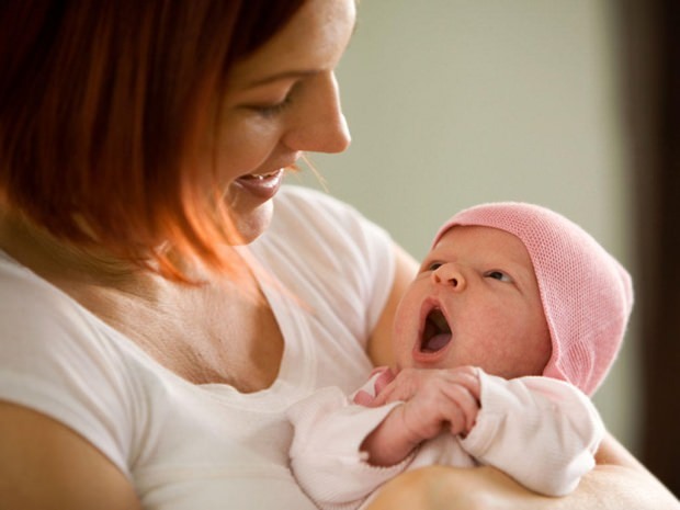 Objawy i leczenie opadającego podniebienia u niemowląt