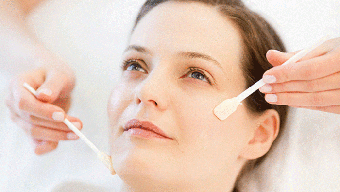 5 produktów kosmetycznych, których powinieneś używać ostrożnie
