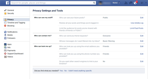 zakładka prywatności na Facebooku