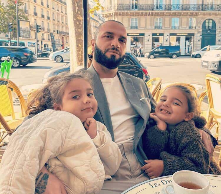 Berkay i jego córki