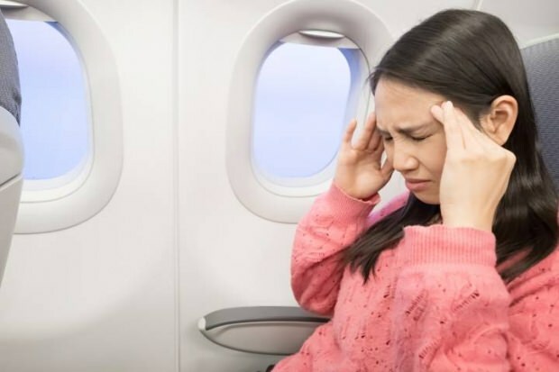 Co to są choroby lotnicze? Co należy zrobić, aby uniknąć zachorowań w samolocie?