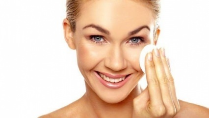 Domowa pielęgnacja skóry: przepisy na zaskórnikowe środki do czyszczenia twarzy