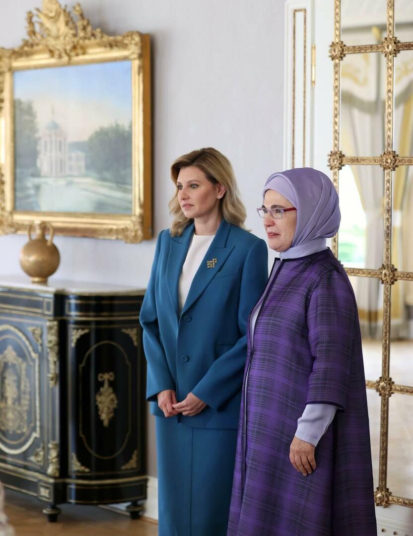 Emine Erdoğan gościła Olenę Zełenską, żonę prezydenta Ukrainy