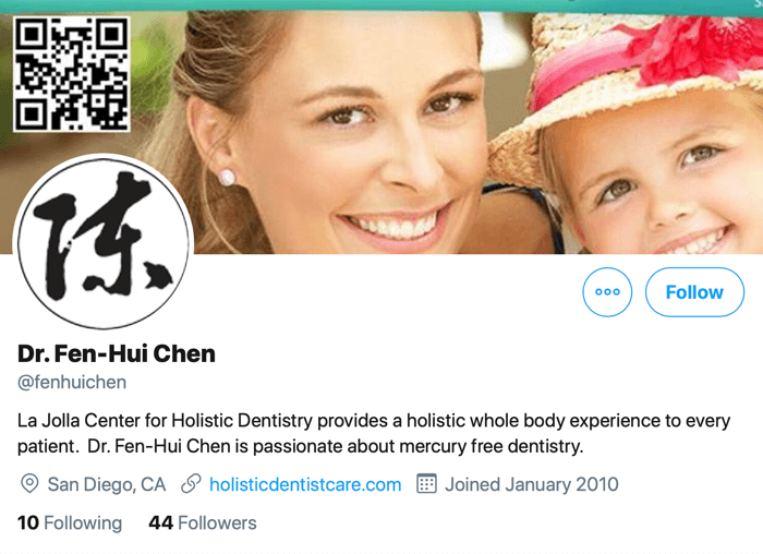 zrzut ekranu profilu na Twitterze @fenhuichen z linkiem do jej strony internetowej, na której dostępne są informacje kontaktowe i rezerwacja terminu