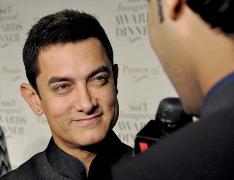 Ciekawa metoda pomocy Aamir Khan wstrząsnęła mediami społecznościowymi! Kim jest Aamir Khan?